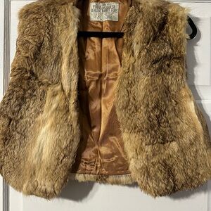 Finesse Women's Brown Rabbit Fur Vest